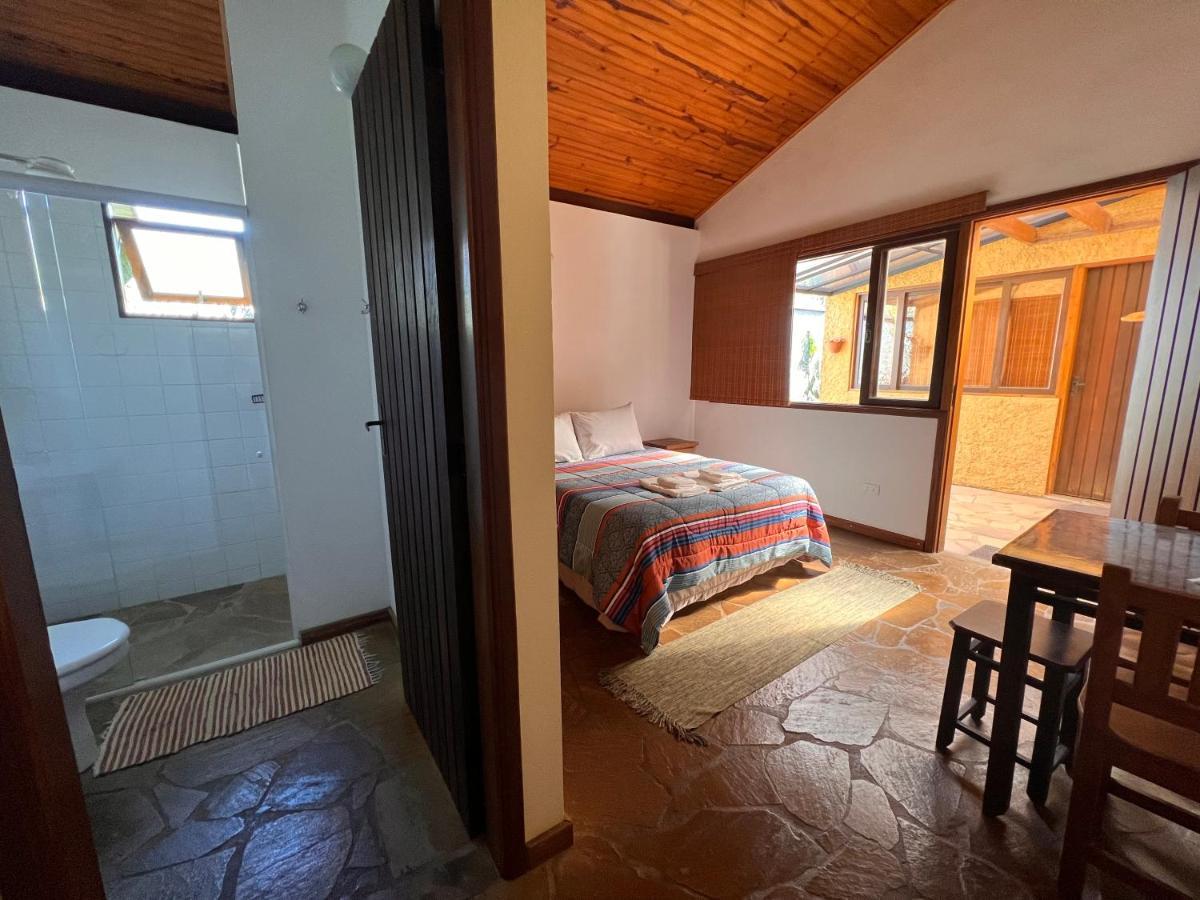 Hospedaria Vila Khepri Gonçalves Exterior foto